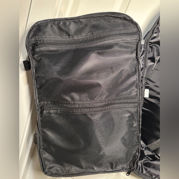 ECO HUB - Travel Backpack 🎒, Navy Blue, NWOT - Picture 10 of 14